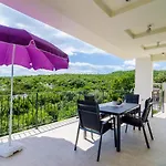 Quiet Seaview Villa Dubrovnik Region 别墅