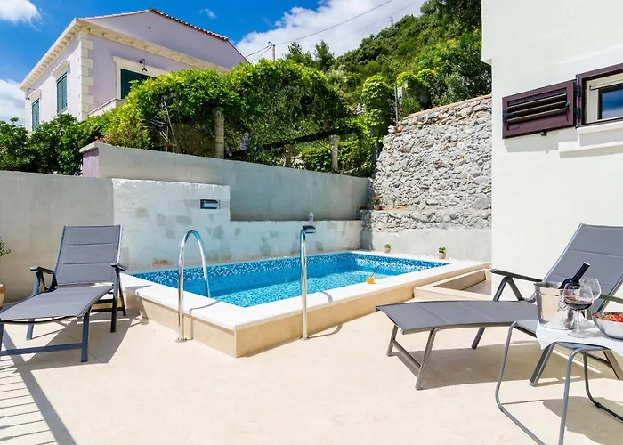Quiet Seaview Villa Dubrovnik Region 别墅