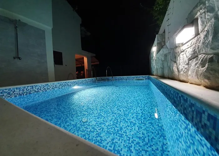 别墅 Quiet Seaview Villa Dubrovnik Region 斯拉诺